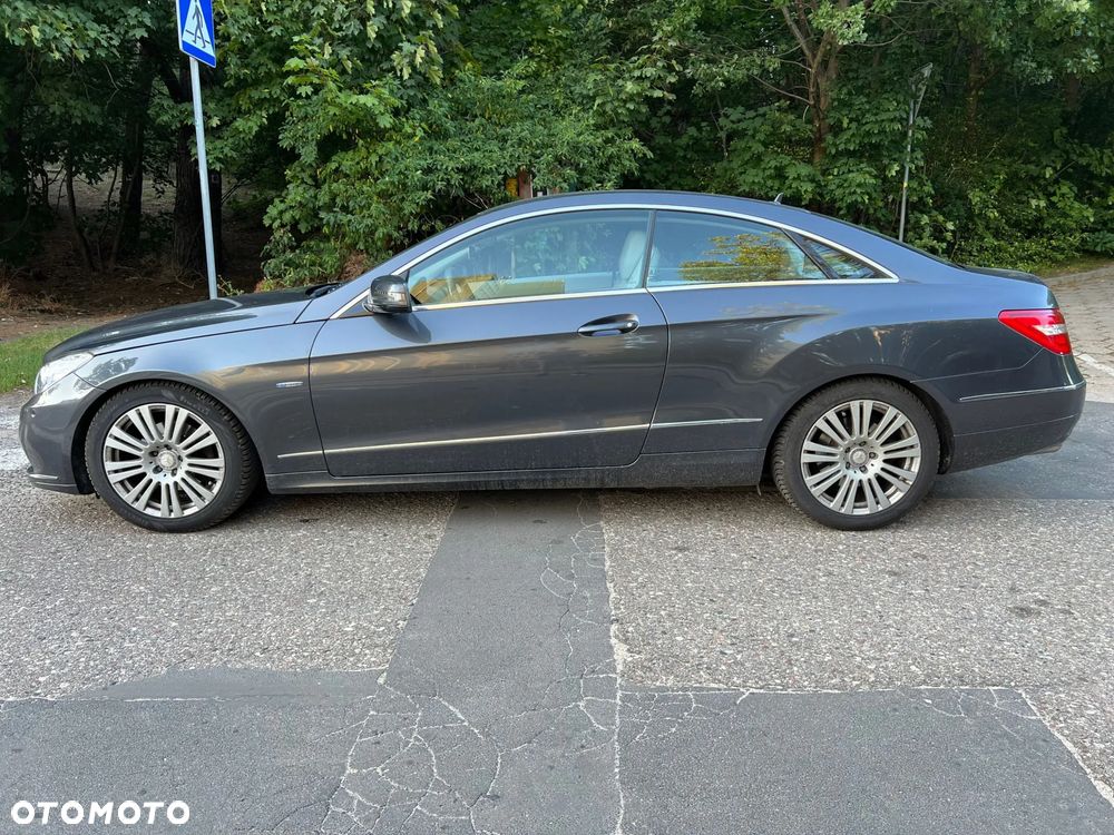Mercedes-Benz Klasa E - 6