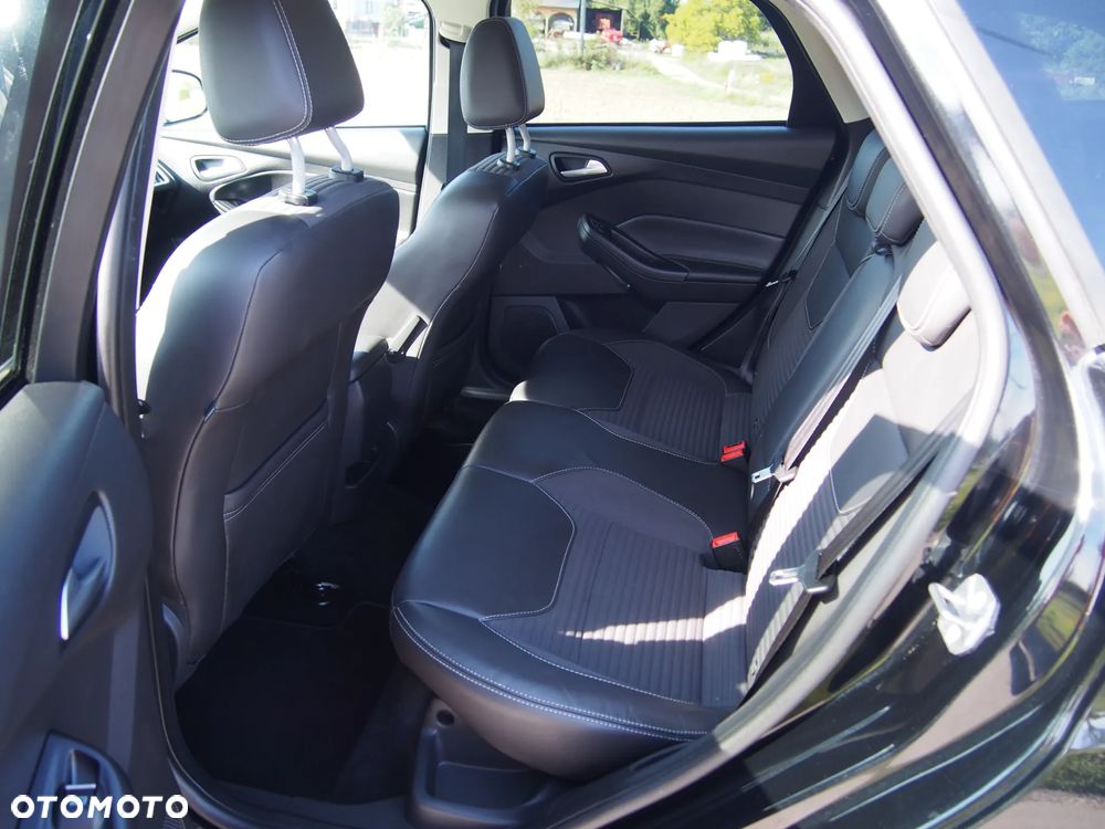 Ford Focus 1.0 EcoBoost Titanium - 13