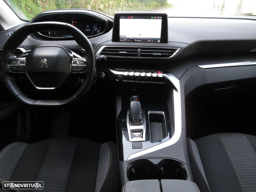 Peugeot 3008 BlueHDi 120 EAT6 Stop & Start Allure - 28