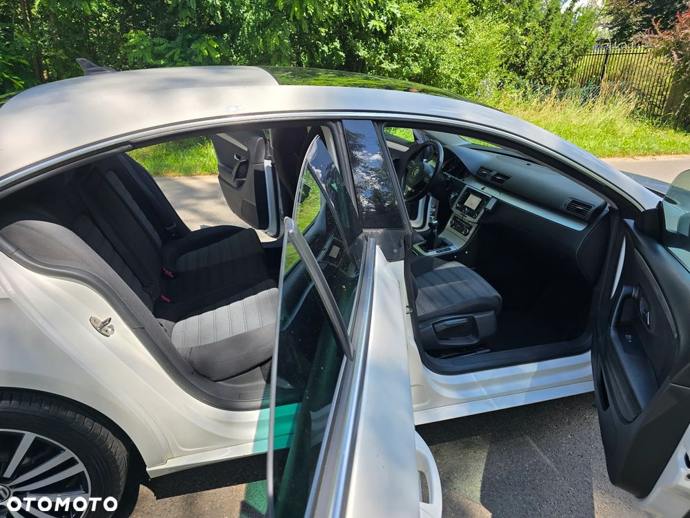 Volkswagen Passat CC 2.0 TDI BlueMotion Technology - 20