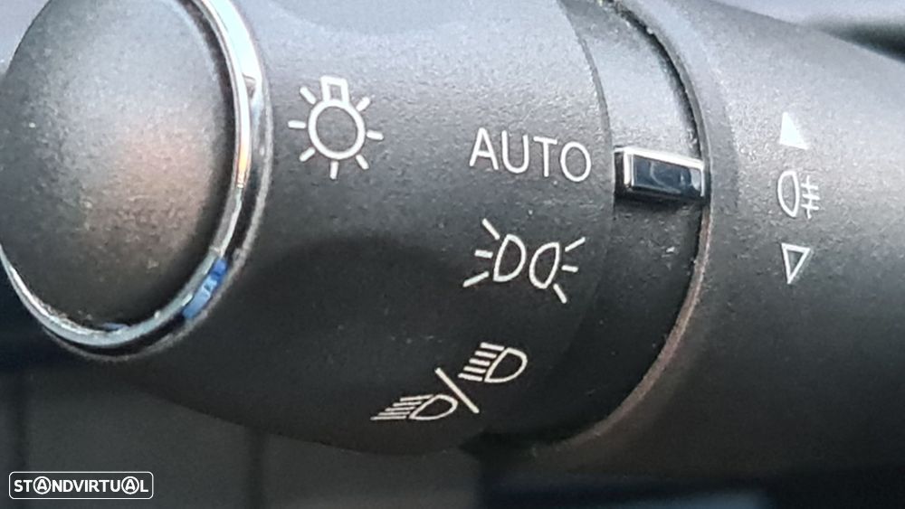 Peugeot 508 SW 1.6 Hybrid Allure e-EAT8 - 42