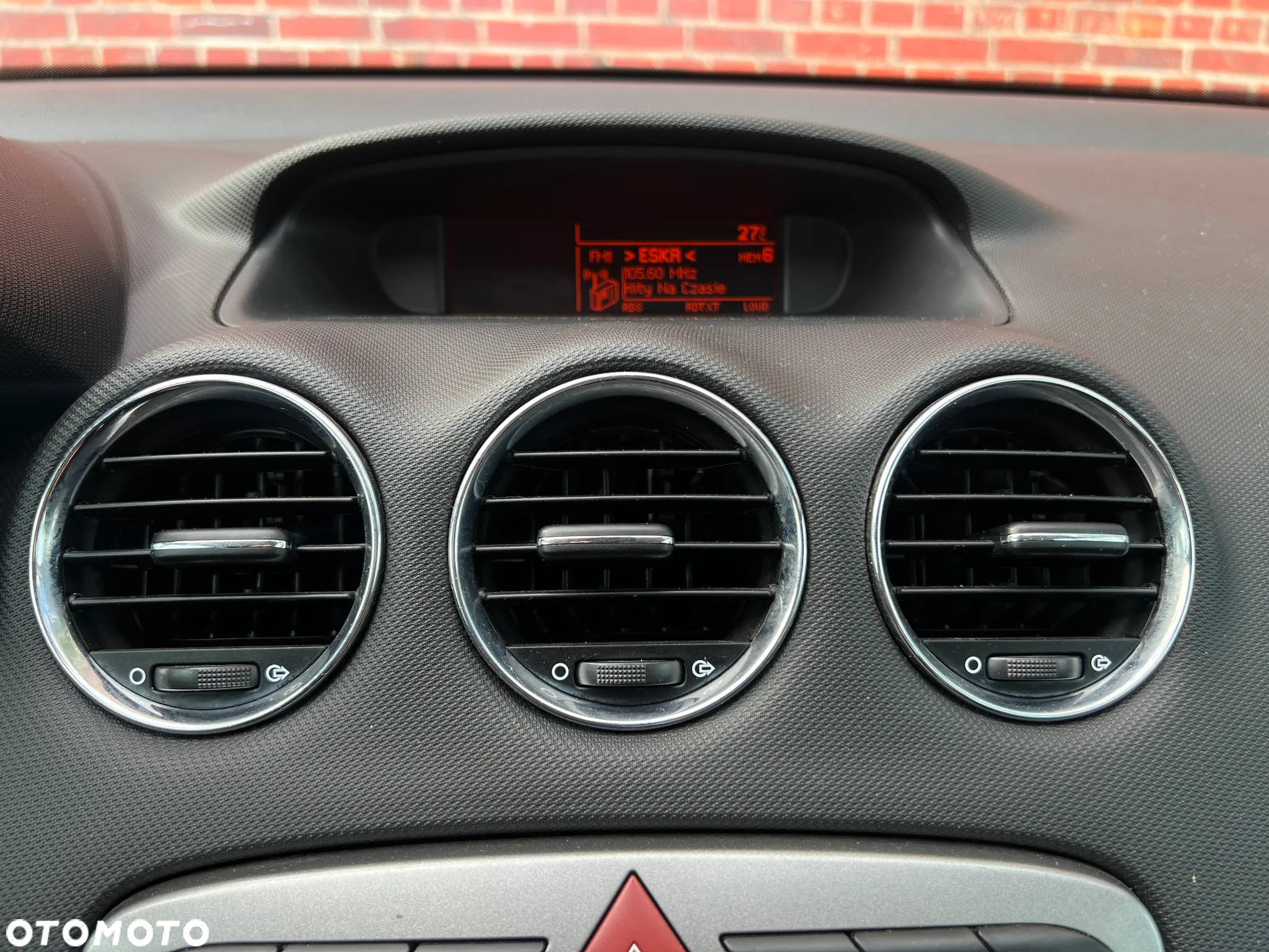 Peugeot 308 - 24