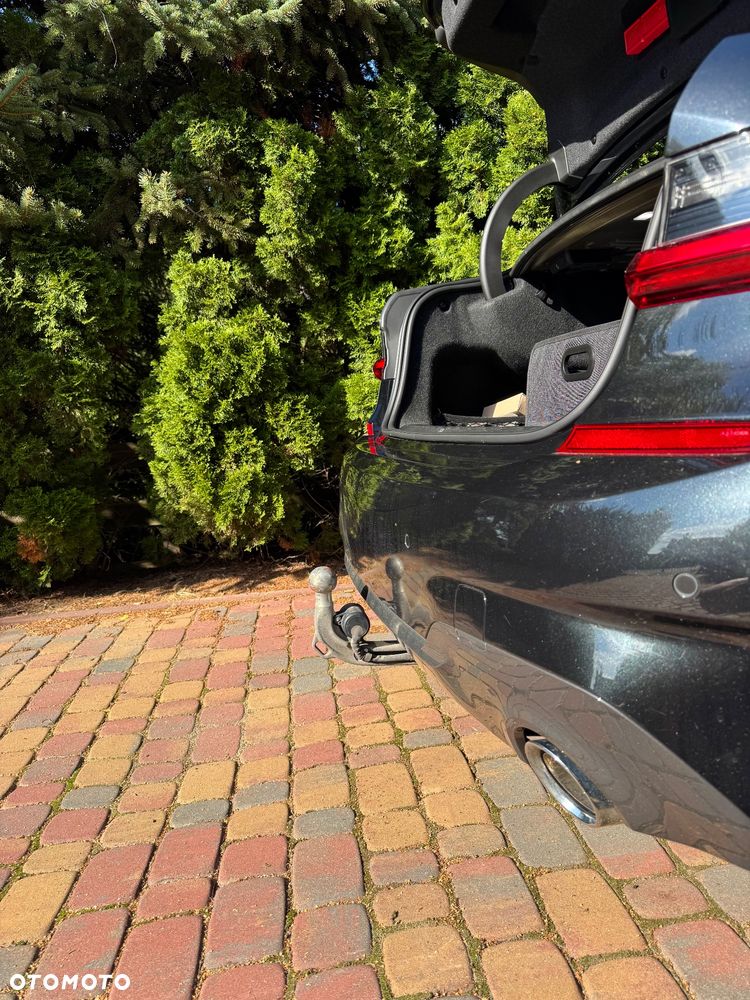 BMW Seria 3 320d xDrive mHEV M Sport - 29