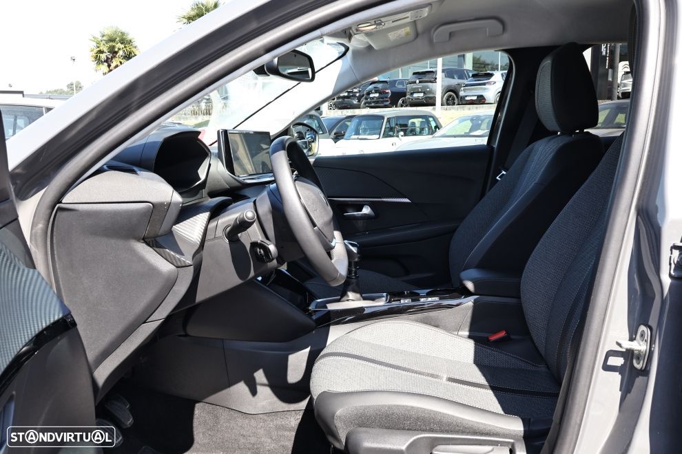 Peugeot 208 1.2 PureTech Allure - 14