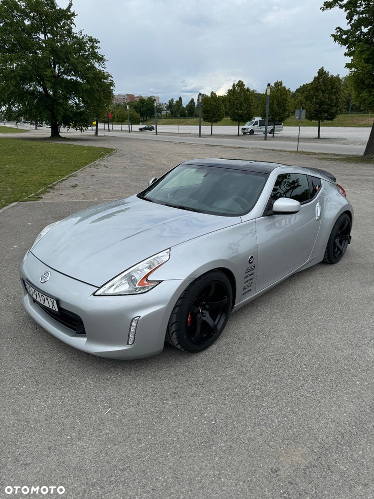 Nissan 370 Z Standard - 1