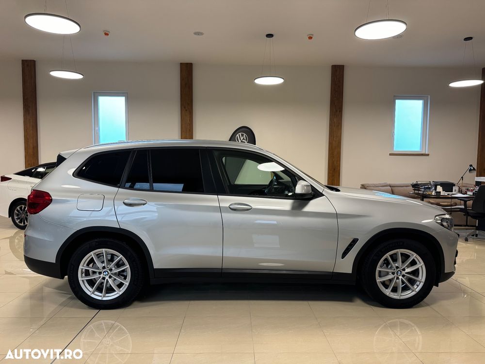 BMW X3 xDrive20i Aut. Luxury Line - 6
