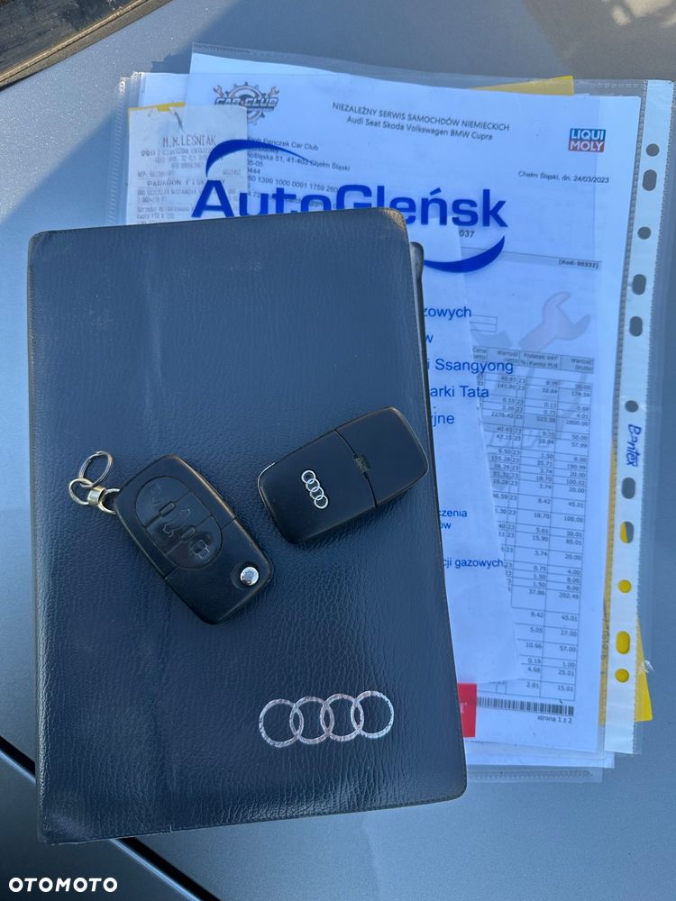 Audi A4 Limousine - 8