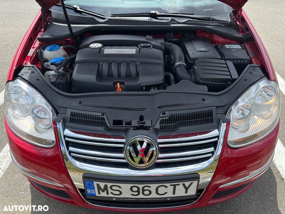 Volkswagen Golf 1.6 TSI Comfortline - 11
