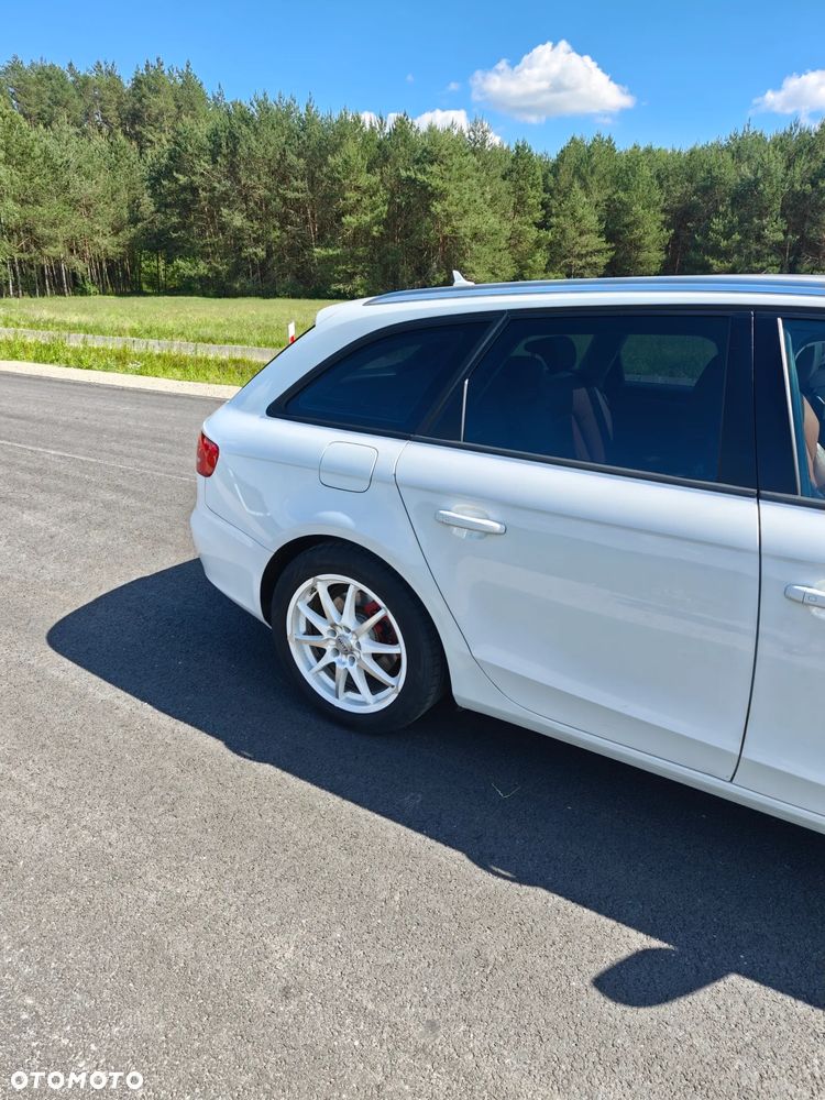 Audi A4 Avant - 38