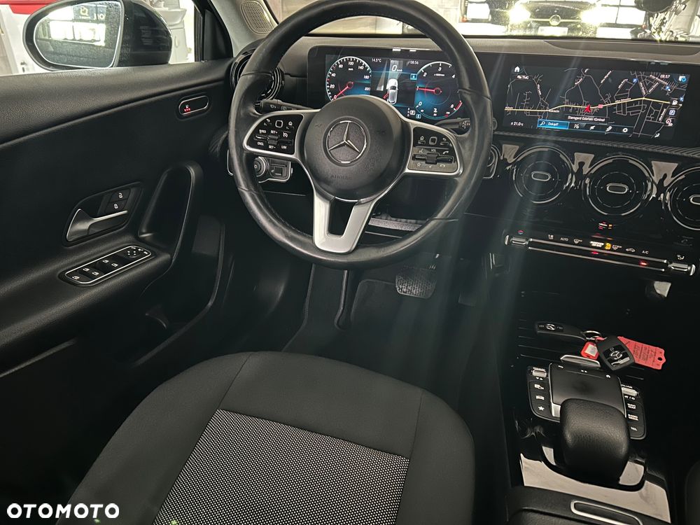 Mercedes-Benz Klasa A 180 d 7G-DCT - 15