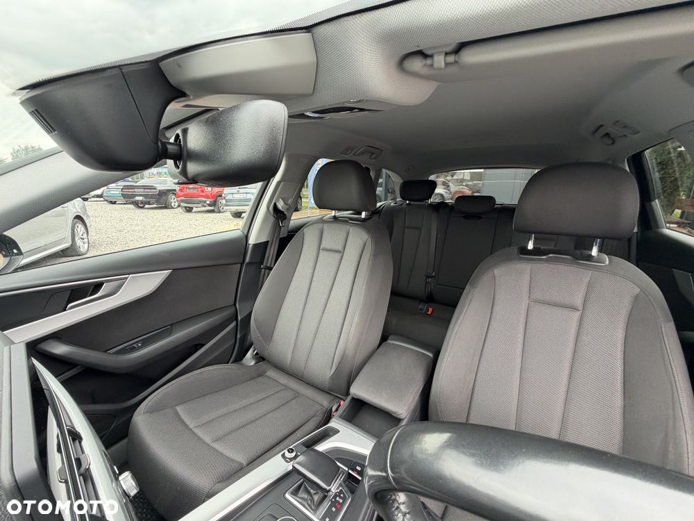 Audi A4 Avant - 19