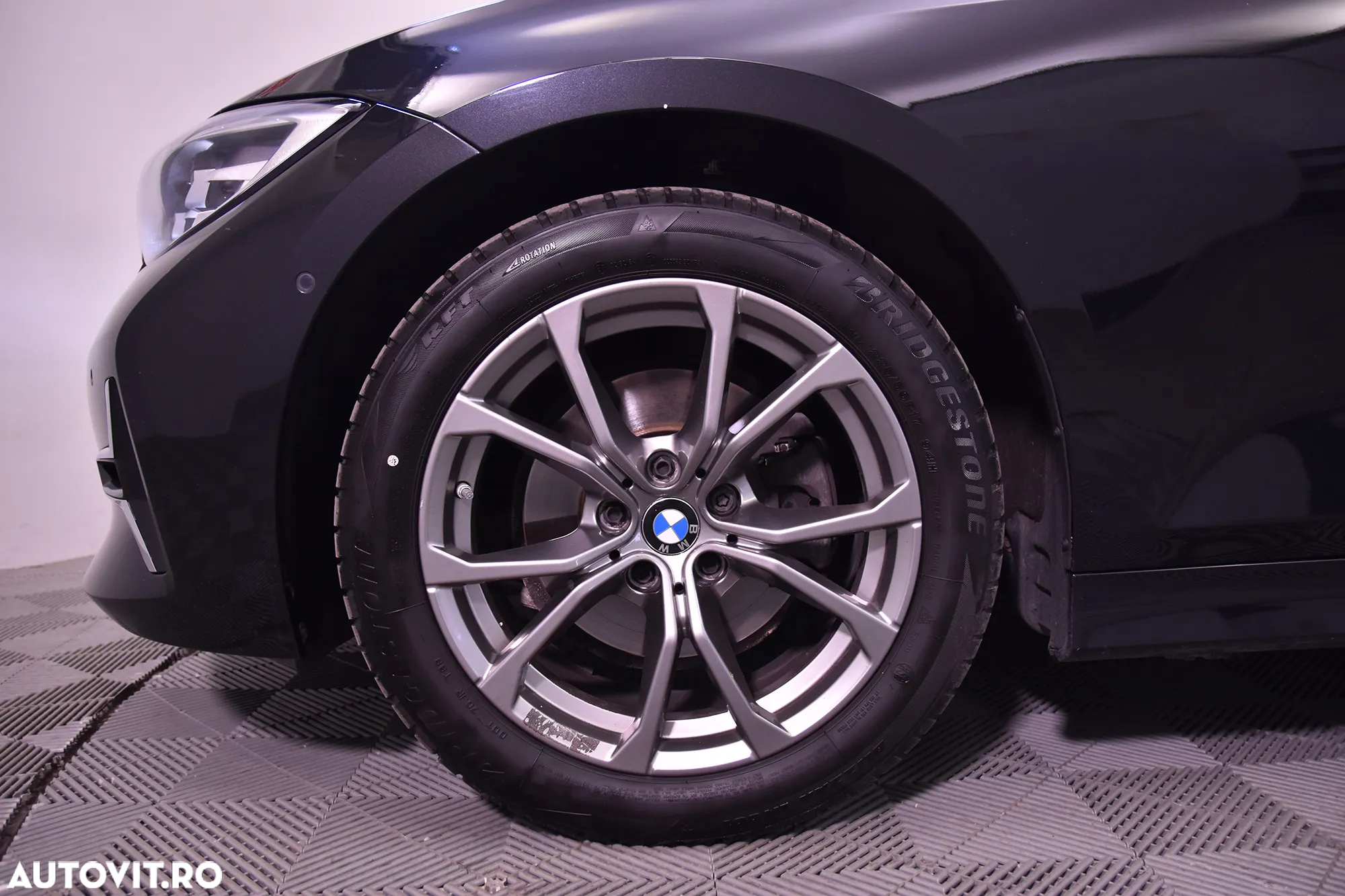 BMW Seria 3 320d xDrive AT - 13