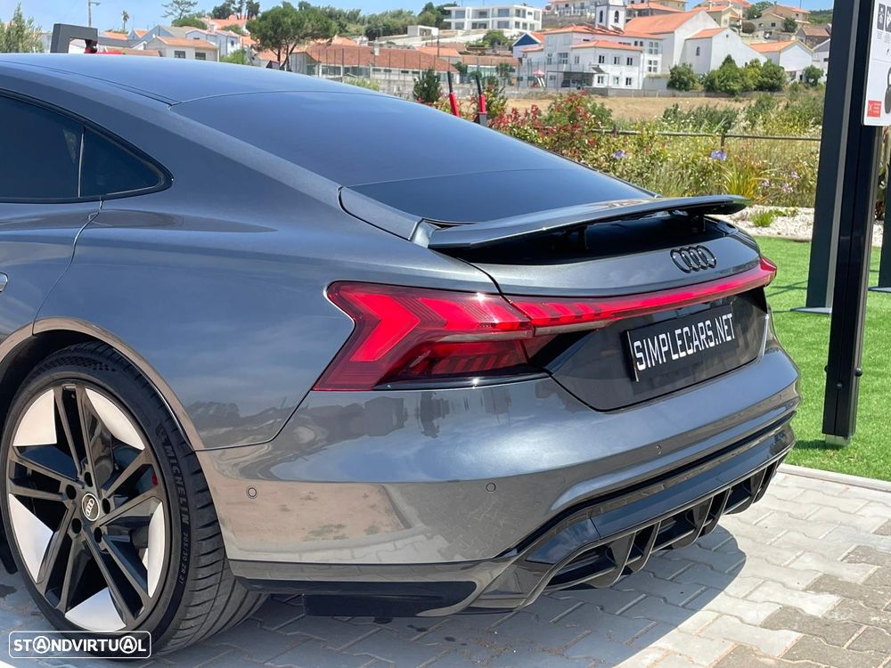 Audi e-tron GT - 25