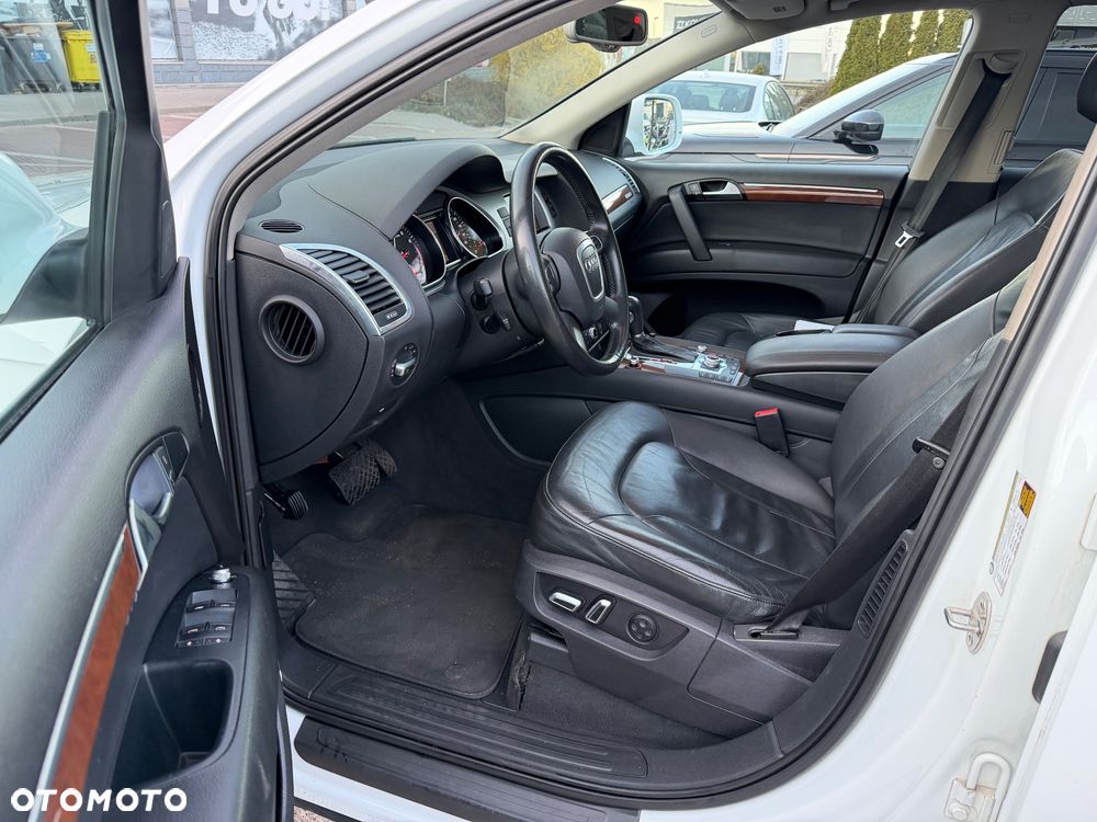 Audi Q7 - 6
