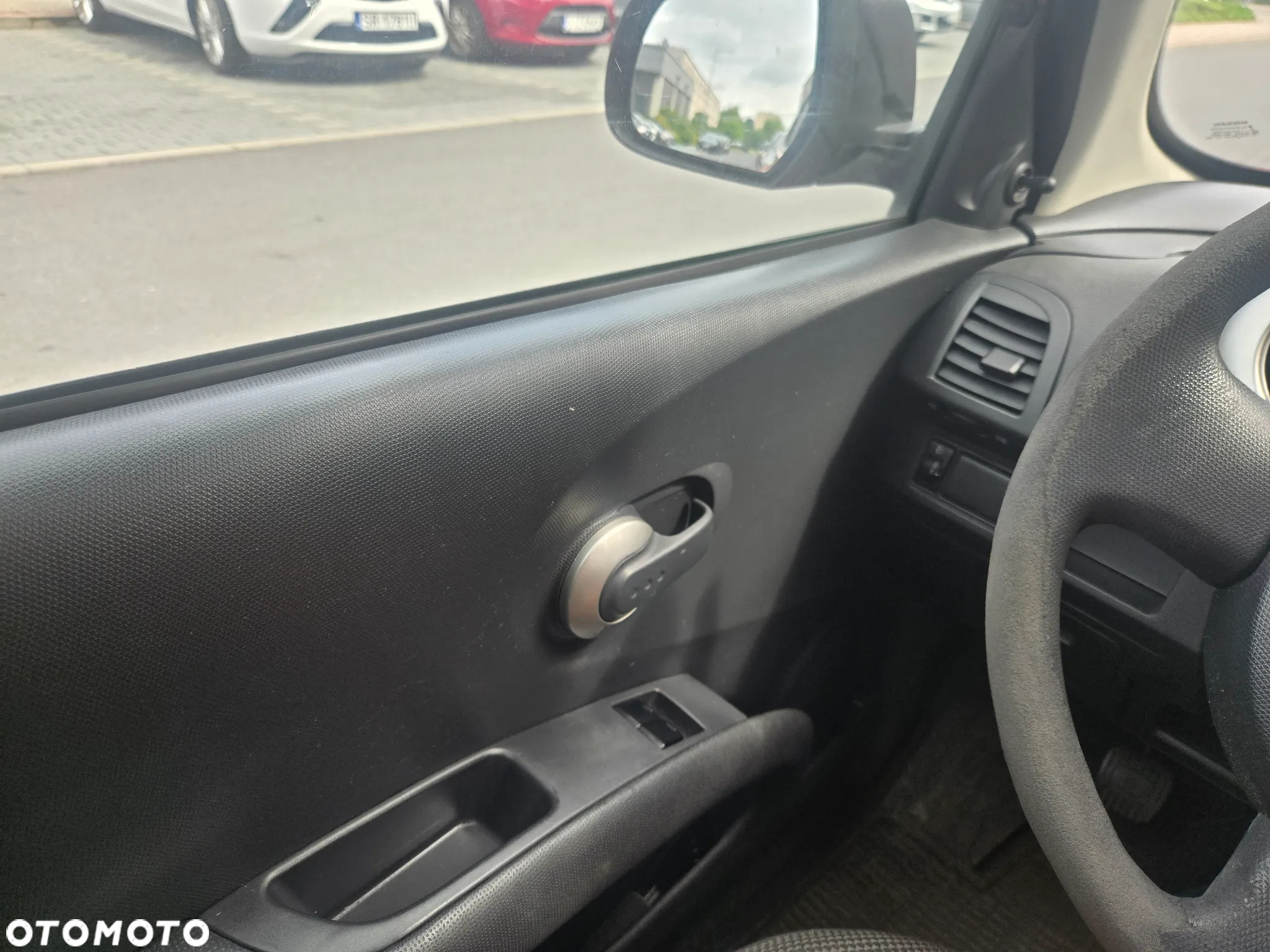 Nissan Micra 1.2 Visia - 12