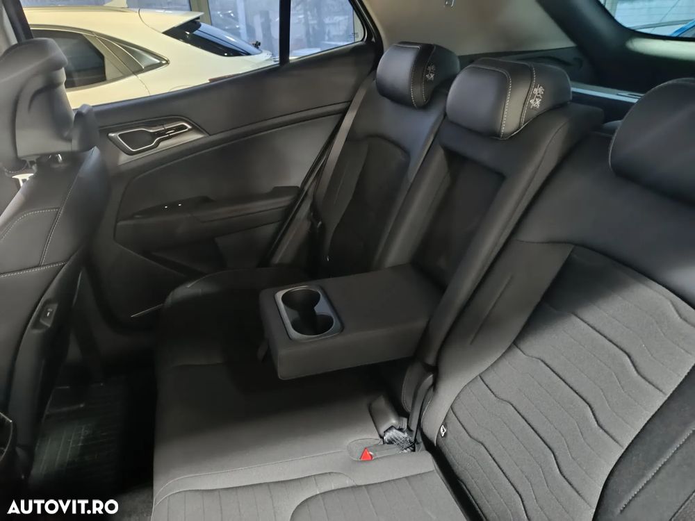 Kia Sportage PE 1.6 T-GDI 7DCT 4x2 Comfort Line - 24