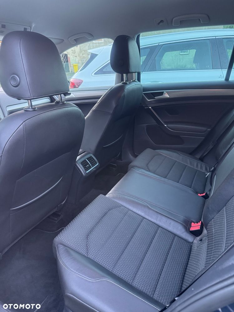 Volkswagen Golf 2.0 TDI BMT Highline DSG - 12