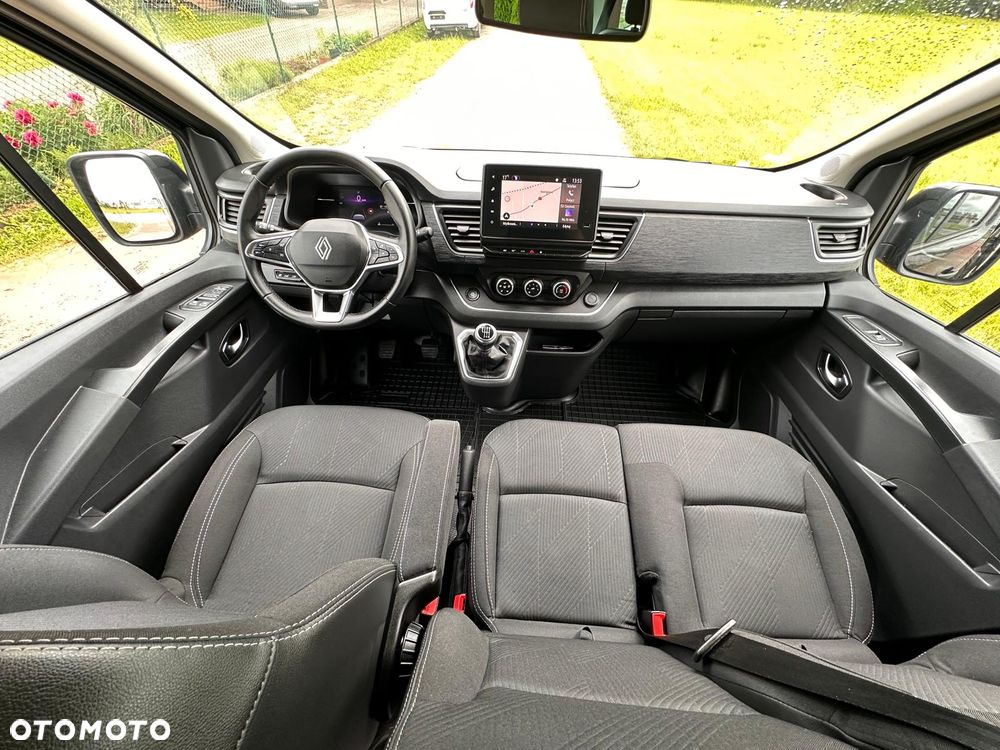 Renault Trafic - 15