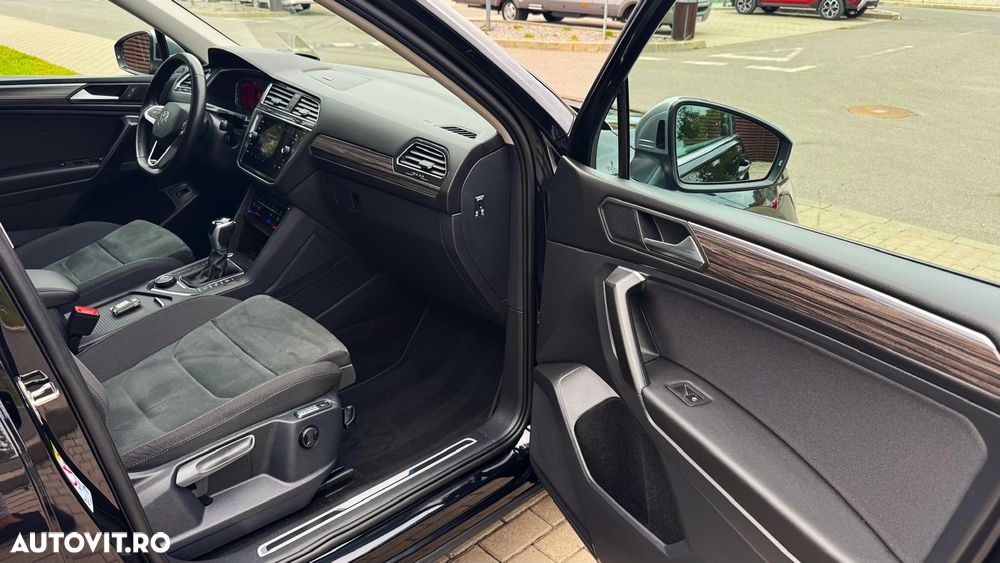 Volkswagen Tiguan 2.0 TDI SCR 4MOTION DSG Elegance - 20
