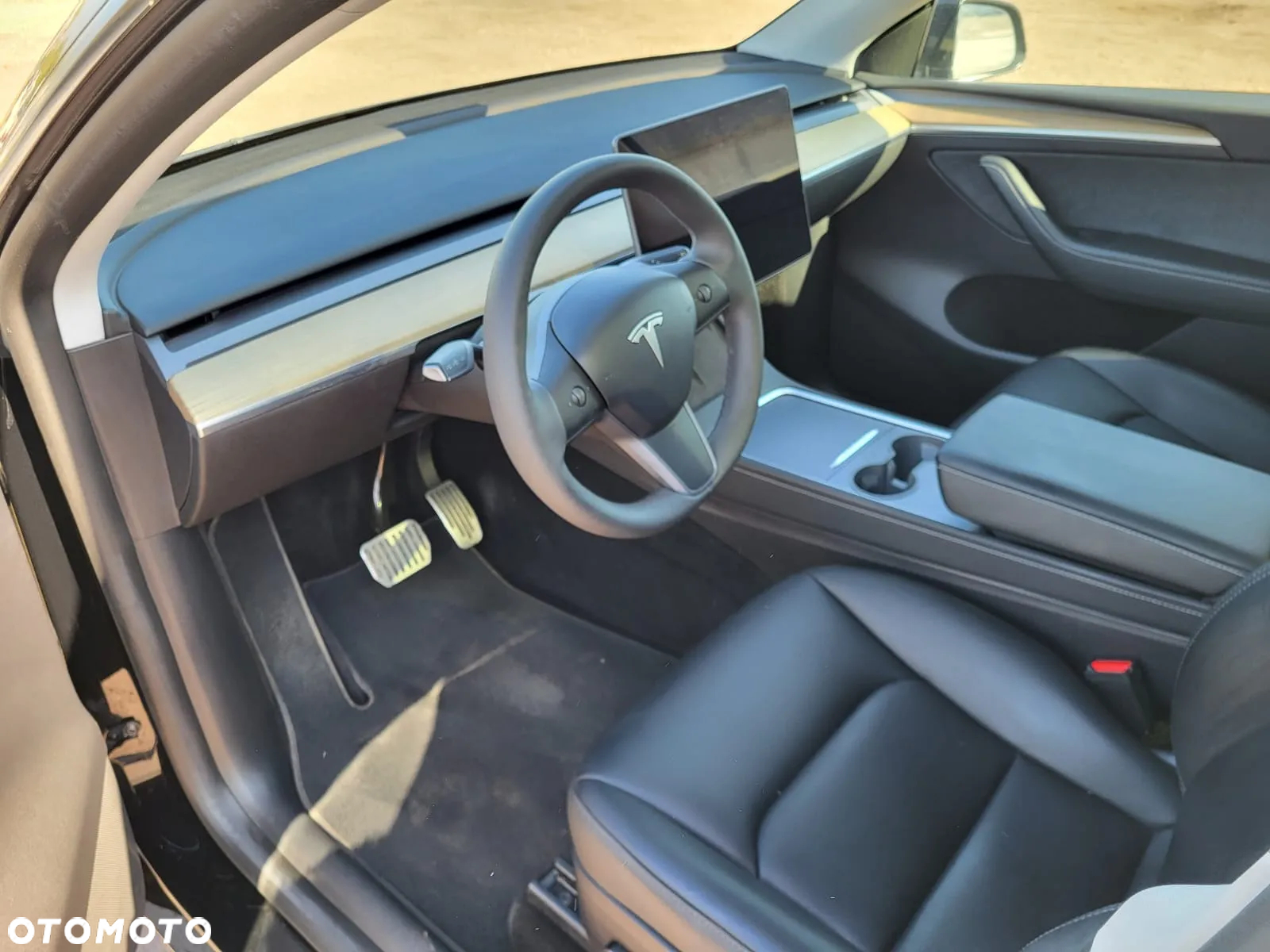 Tesla Y 62.8 RWD - 8