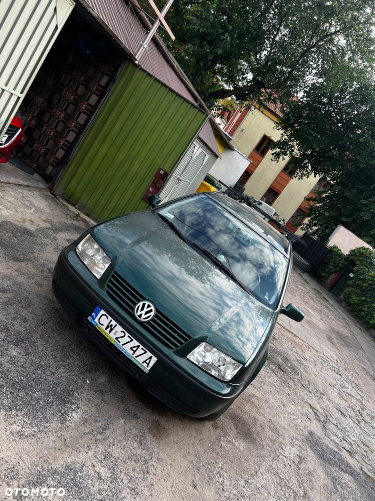 Volkswagen Bora - 2