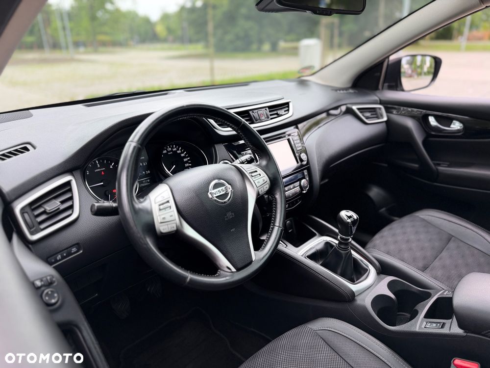 Nissan Qashqai 1.6 DCi Tekna - 8