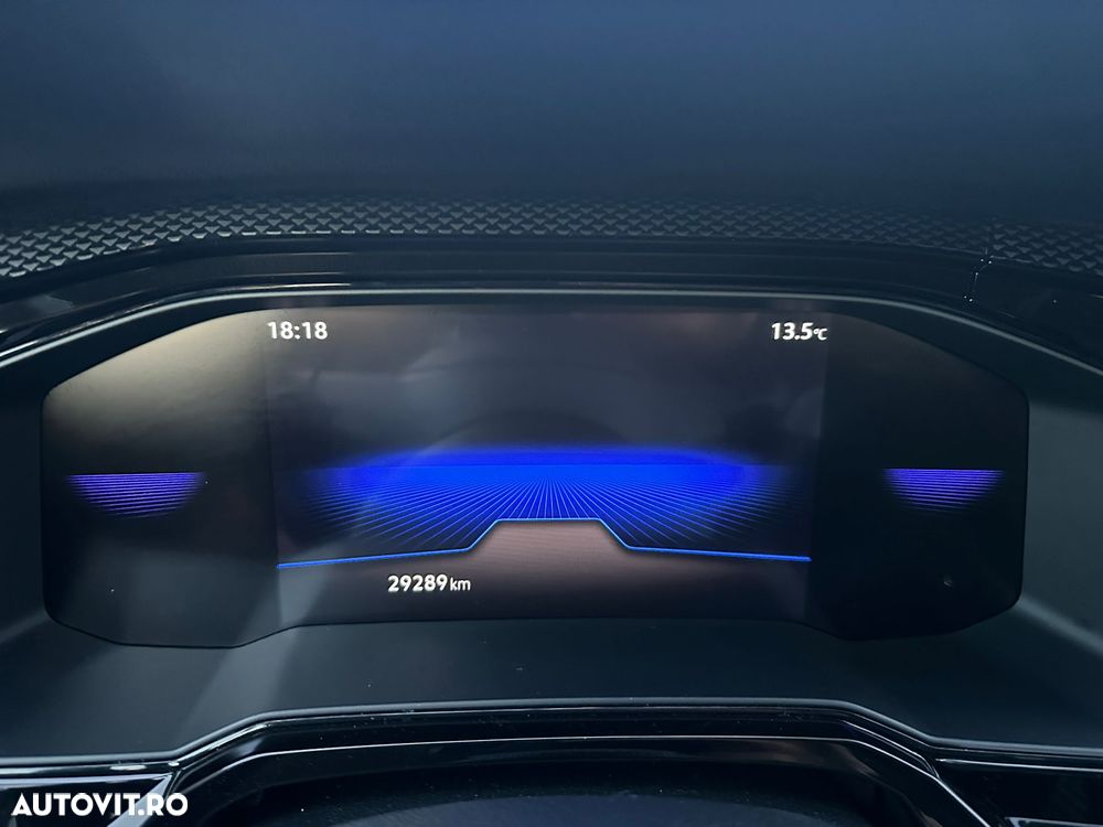 Volkswagen Taigo 1.0 TSI DSG Advanced - 10