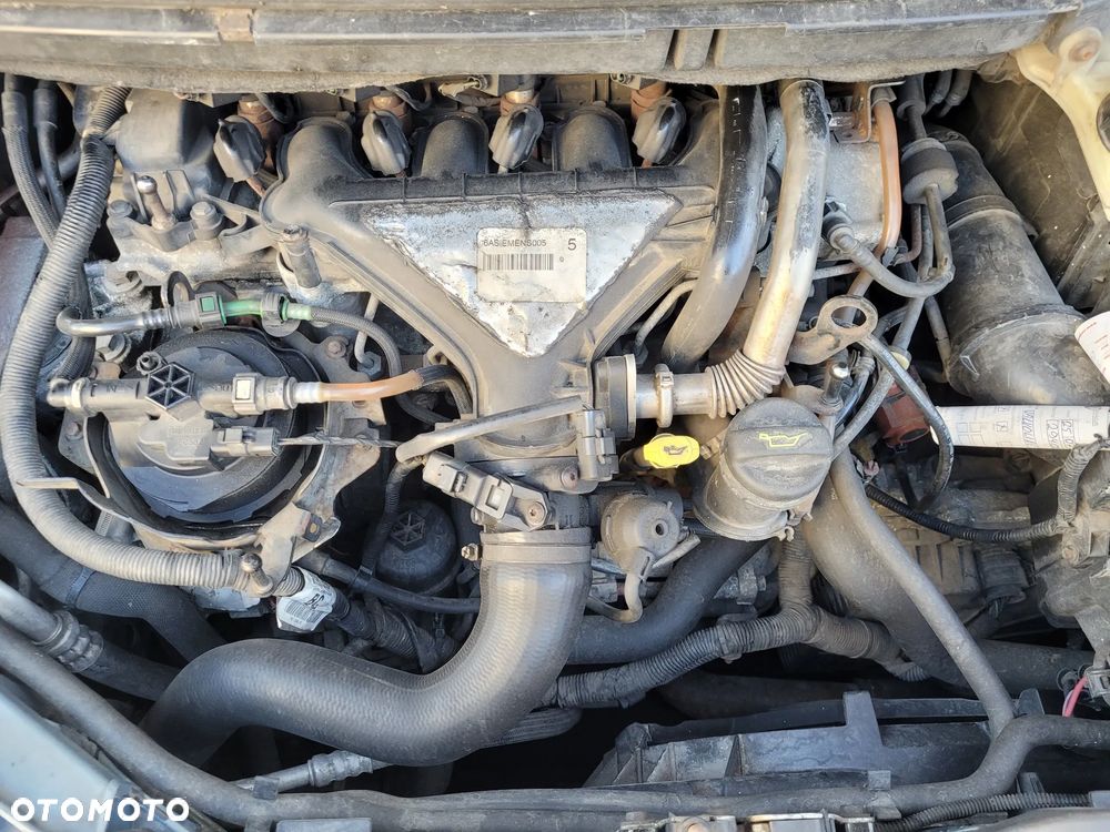 Ford C-MAX 2.0 TDCi Ghia - 4