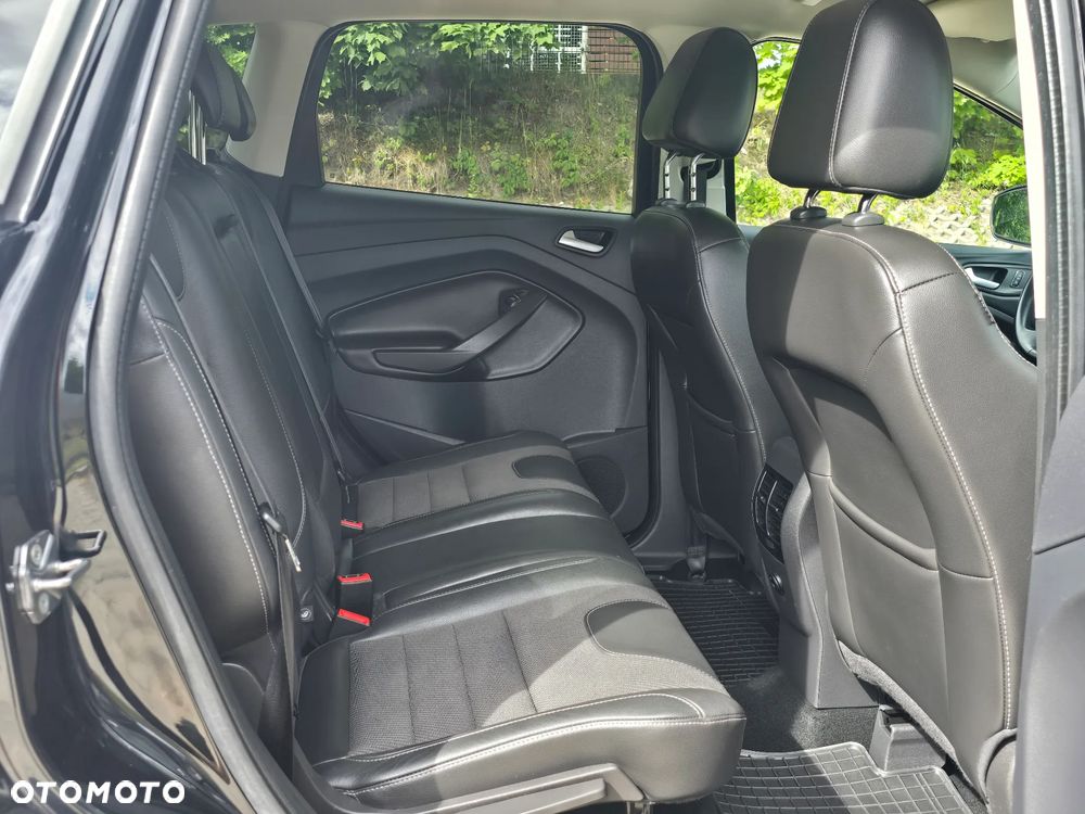 Ford Kuga 2.0 TDCi 4x4 Titanium - 13
