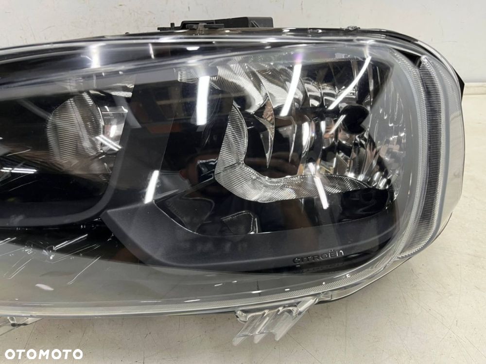 Lampa reflektor Citroen Berlingo III 3 Multispace 18-23r. lewa przednia wersja osobowa lewy przód - 6