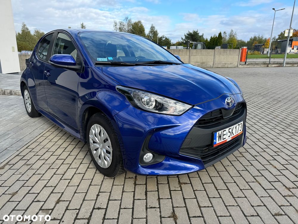 Toyota Yaris ver-1-5-comfort - 3