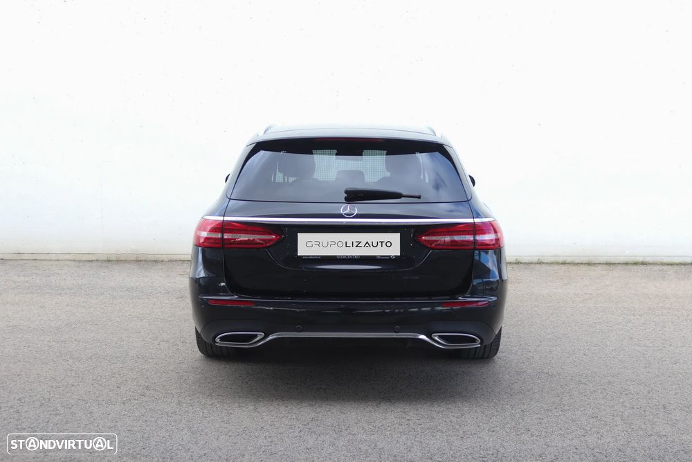 Mercedes-Benz E 220 d AMG Line 7L - 4
