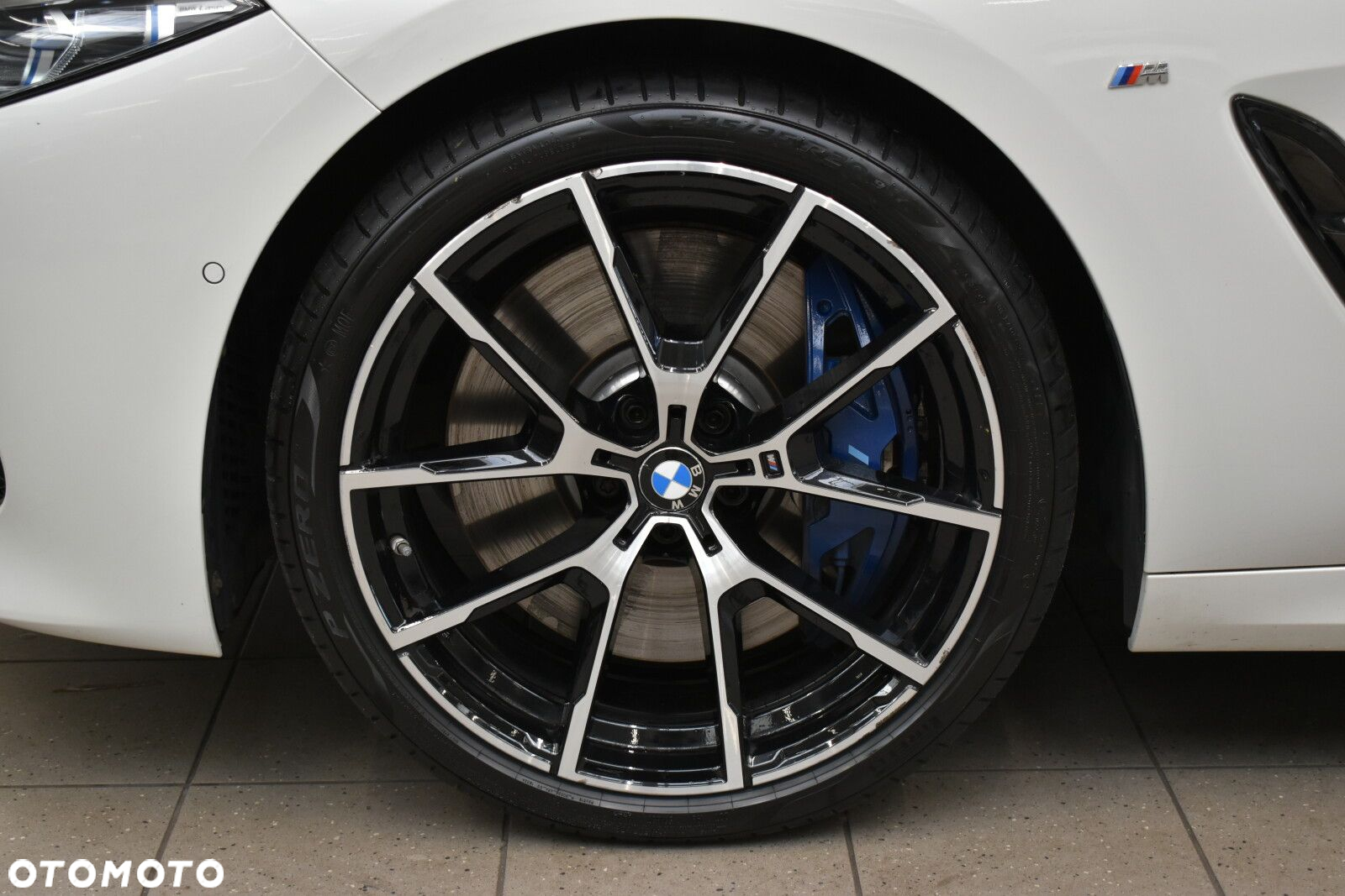 BMW Seria 8 - 8