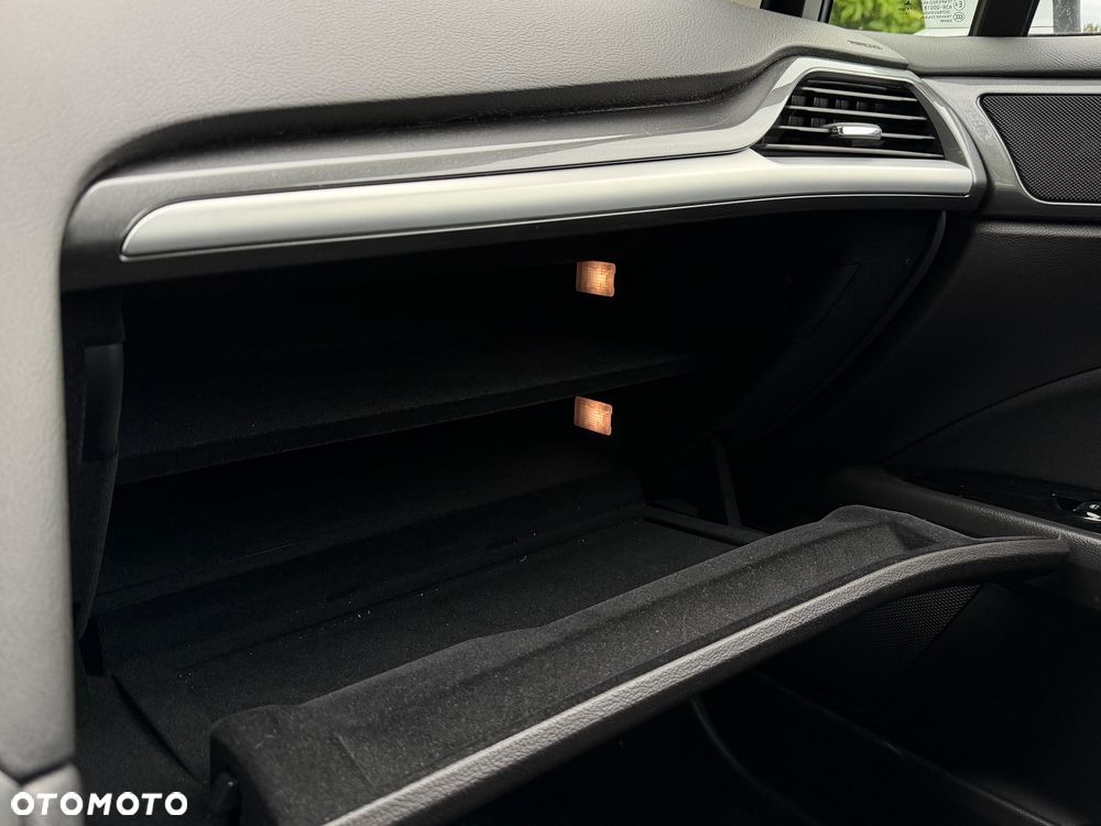 Ford Mondeo 2.0 TDCi ECOnetic Start-Stopp Business Edition - 27