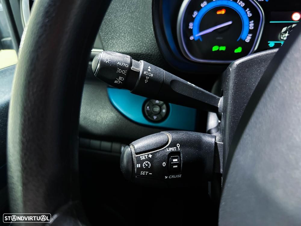 Peugeot e-Traveller 50 kWh Standard - 25