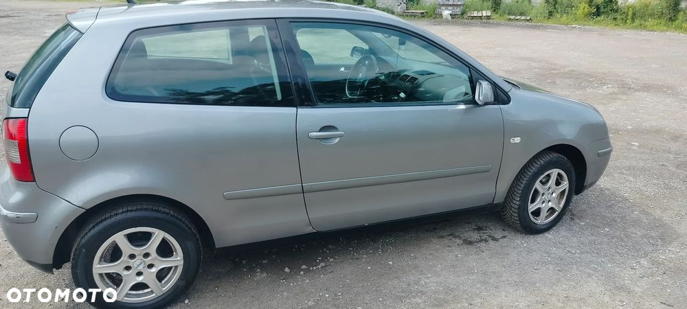 Volkswagen Polo 1.4 Cricket - 2