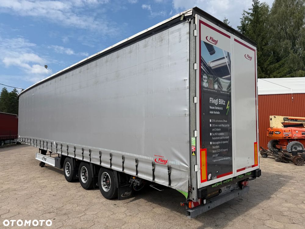 Fliegl FIRANKA MEGA / SAF INTRAX / OŚ PODNOSZONA / UŻYTKOWANA OD 2023 ROKU / DACH PODNOSZONY / DOSTĘPNYCH KILKA SZTUK !! - 3