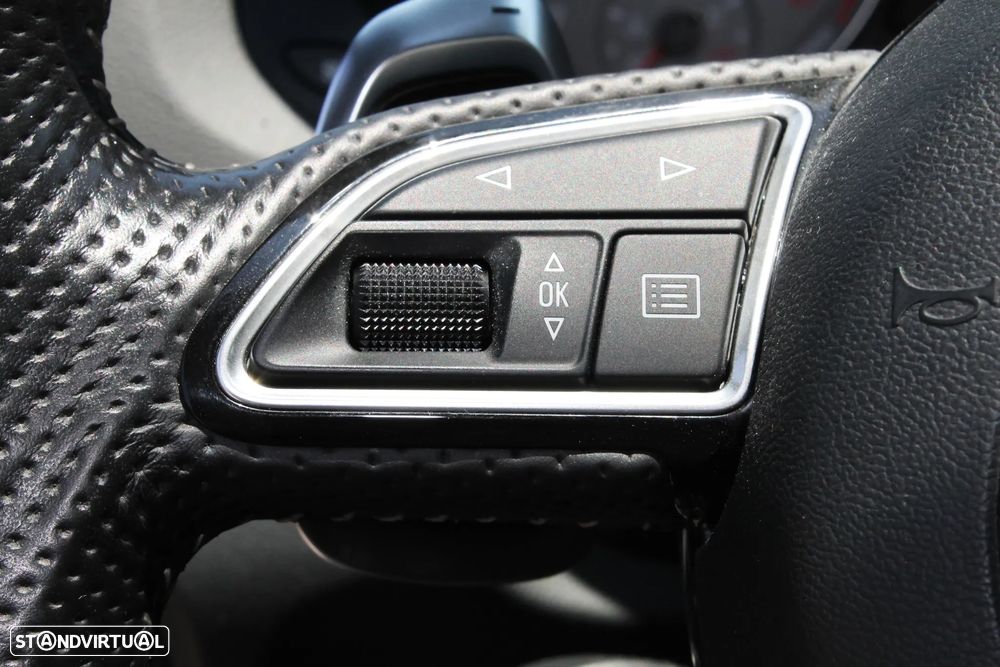 Audi RS Q3 2.5 TFSI quattro S tronic performance - 31