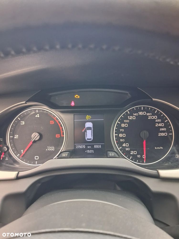 Audi A4 Avant - 11