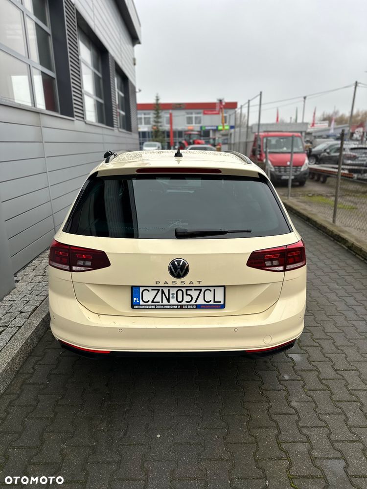 Volkswagen Passat 2.0 TDI SCR - 5