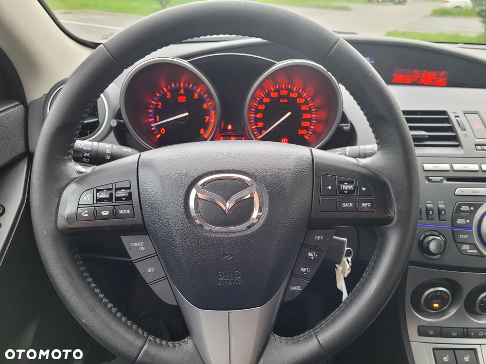 Mazda 3 1.6 MZR Active Plus - 17