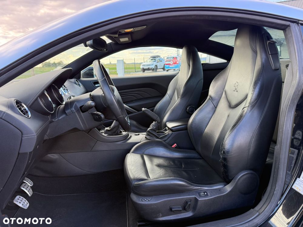 Peugeot RCZ 2.0 HDi FAP 160 Red Carbon - 13