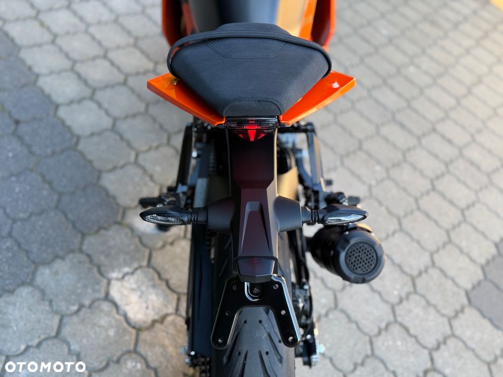 KTM RC 125 - 19