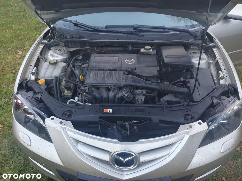 Mazda 3 1.6 Sport Active Plus - 9