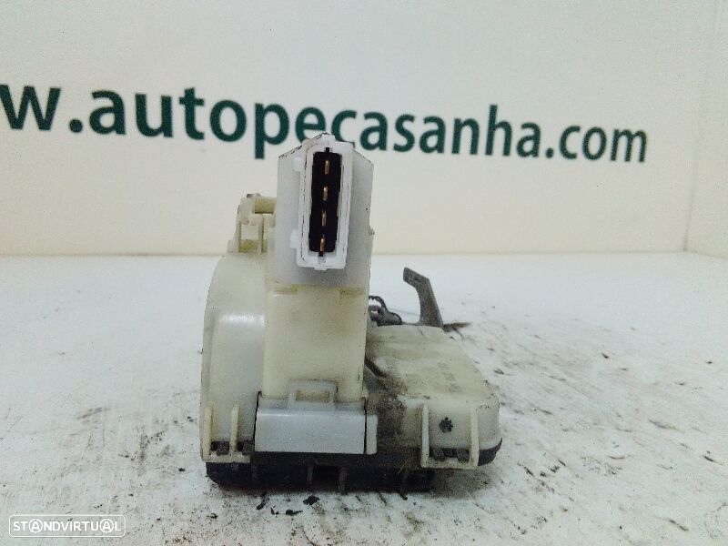 Fecho Da Porta Trás Dto Volkswagen Polo (6N2) - 4