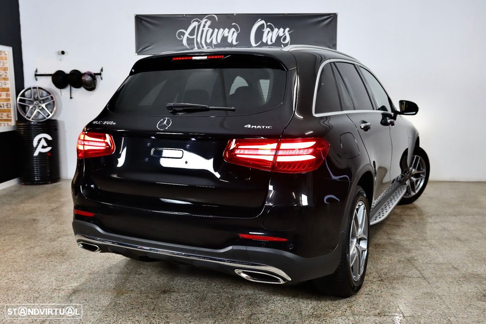 Mercedes-Benz GLC 350 e 4Matic 7G-TRONIC AMG Line - 43