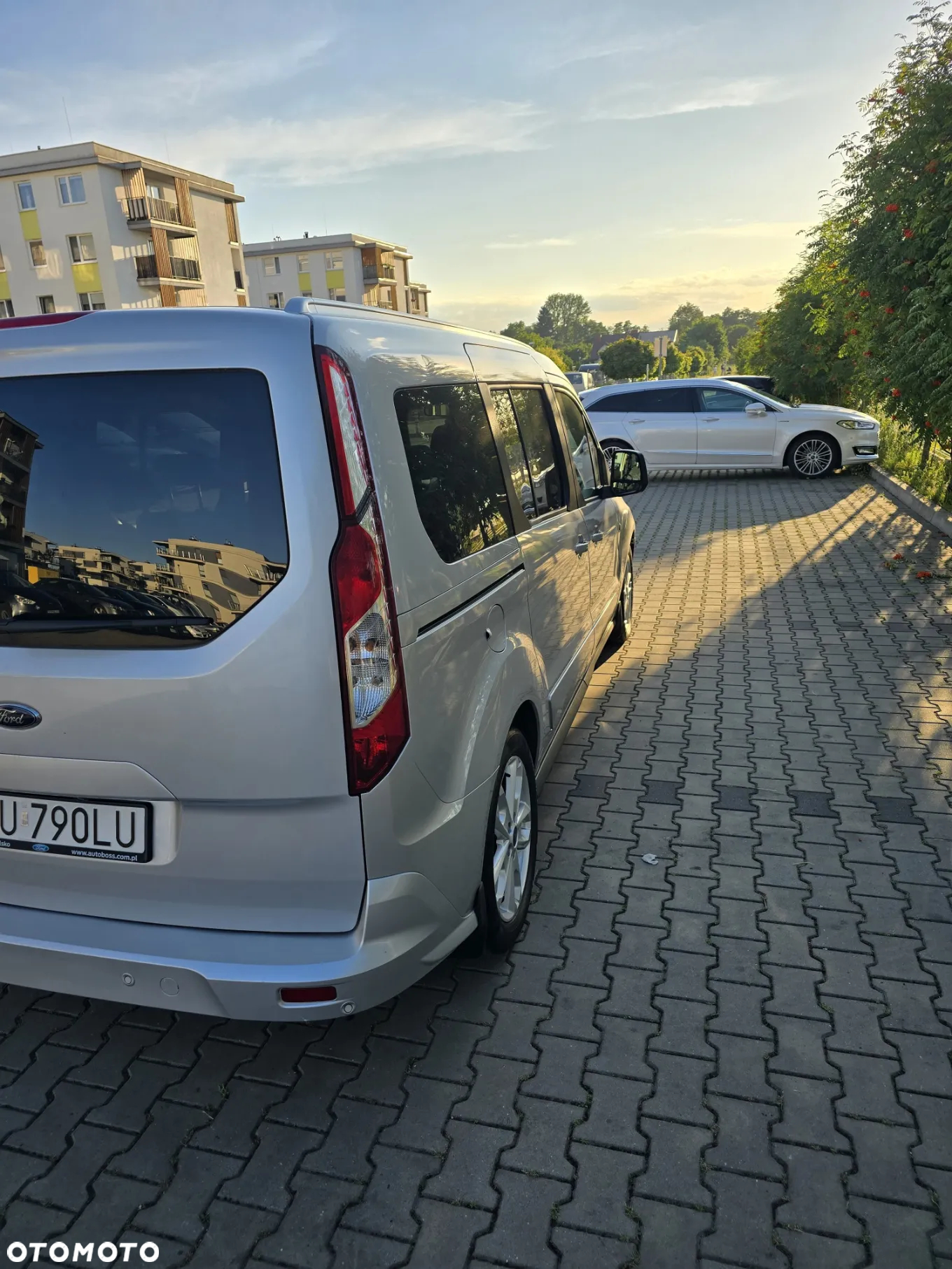 Ford Tourneo Connect Gr 1.5 TDCi Trend - 28