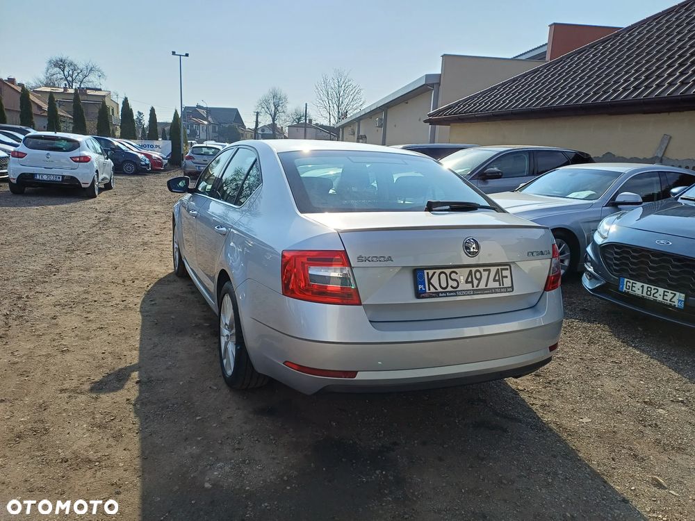 Skoda Octavia 1.8 TSI DSG Ambition - 5