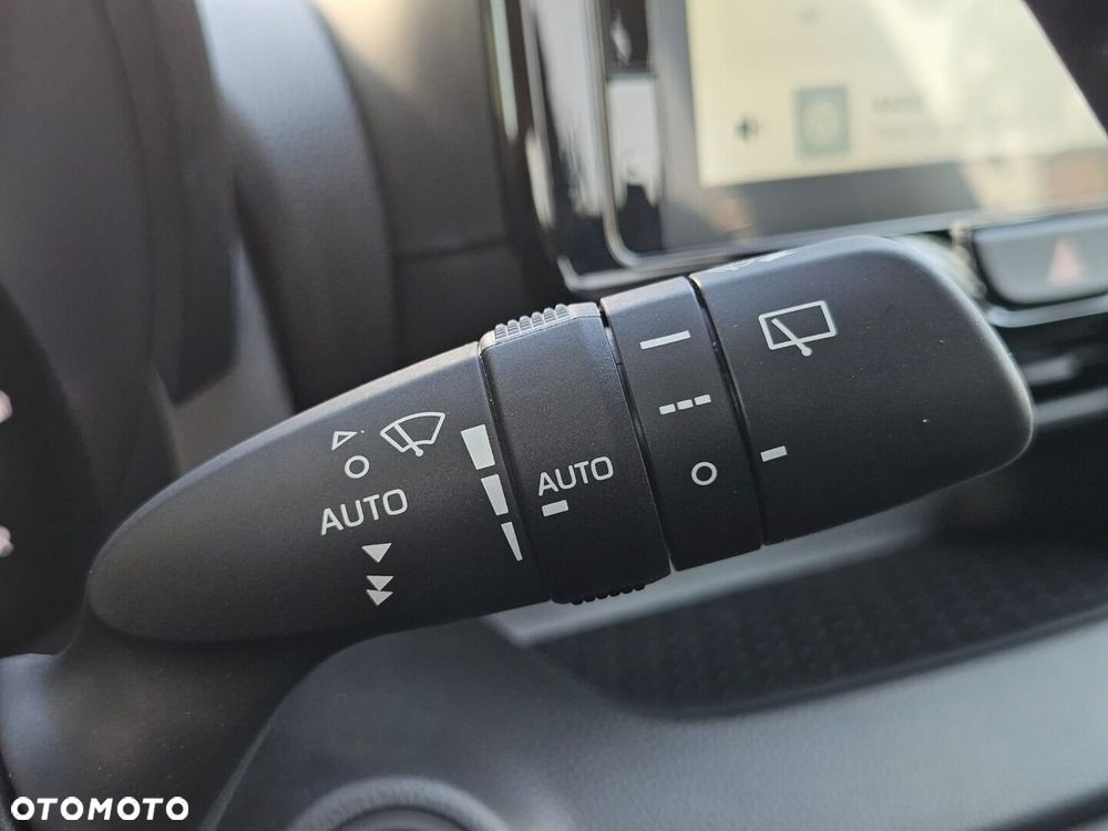 Toyota Yaris Hybrid 1.5 Style - 28
