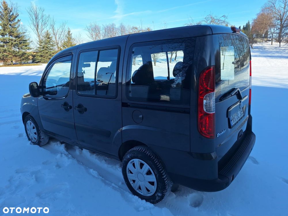 Fiat Doblo 1.4 8V Family - 13